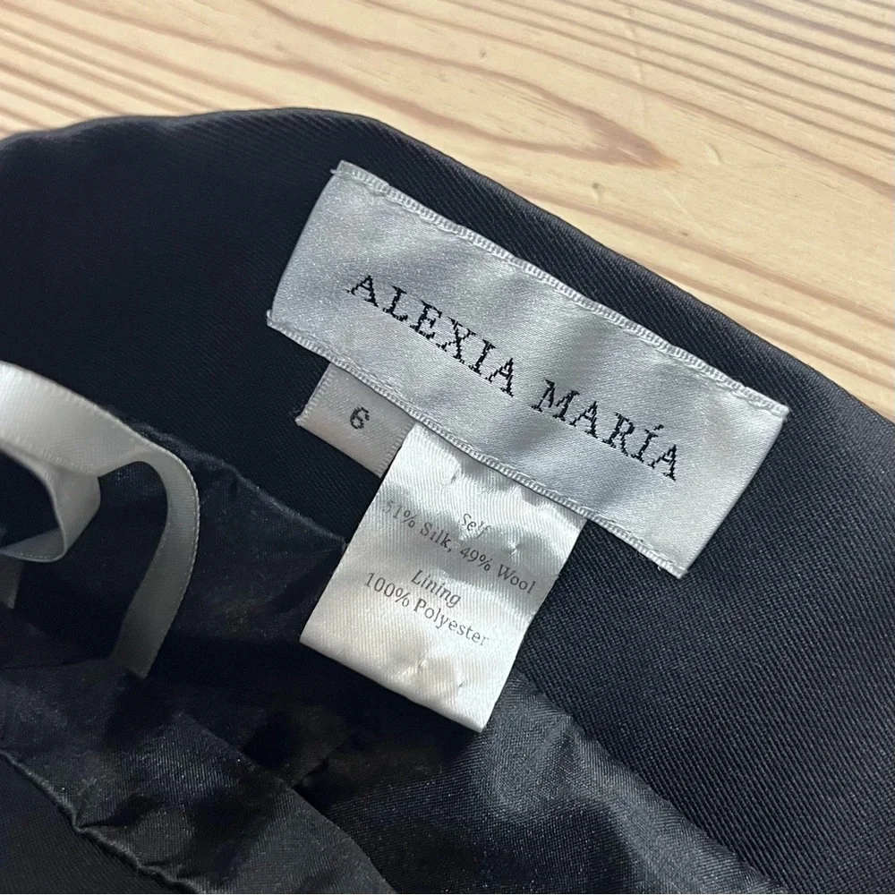 Alexia Maria Silk and Wool Cigarette Pants Size 6 - Picture 5 of 5